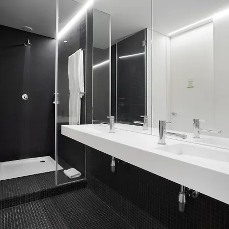 Apartment Ascensor Da Bica - Serviced Lisbon