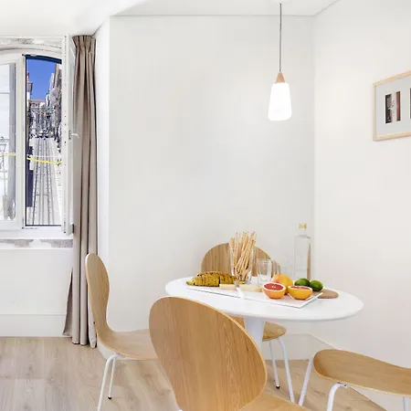 Apartmán Ascensor Da Bica - Serviced