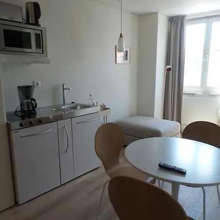 Ascensor Da Bica - Serviced