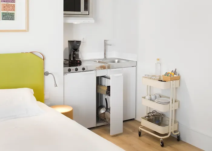 Appartamento Ascensor Da Bica - Serviced *