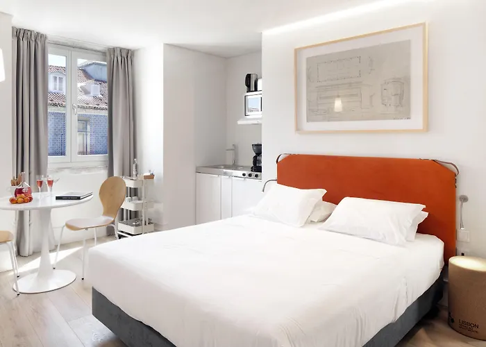 Ascensor Da Bica - Serviced Appartamento *