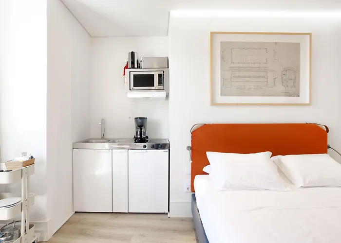 Appartement Ascensor Da Bica - Serviced