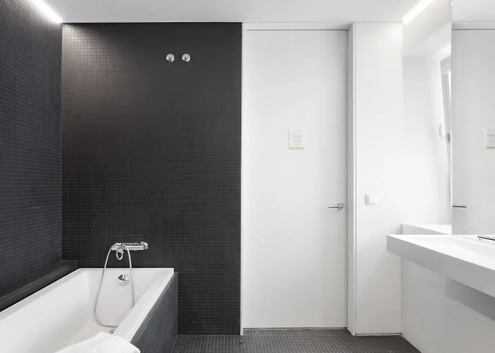 Ascensor Da Bica - Serviced Appartement *