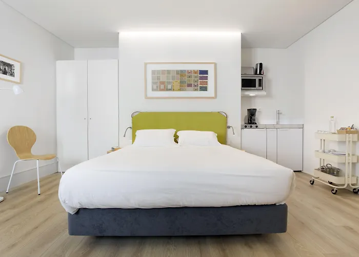 Ascensor Da Bica - Serviced *