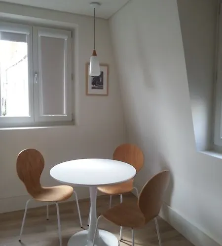 Ascensor Da Bica - Serviced