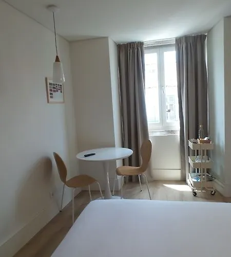 Appartement Ascensor Da Bica - Serviced *