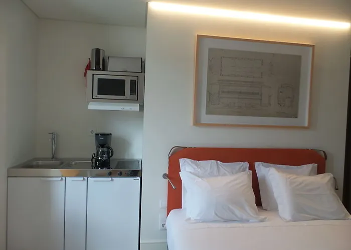 Appartement Ascensor Da Bica - Serviced Lissabon