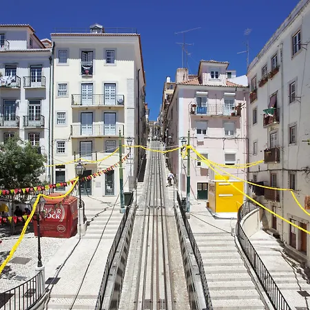 Lsa Ascensor Da Bica By Numa